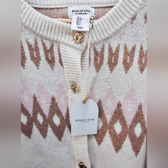 Song Of Style By Amee Song Women's Cream and Brown Patterned Sweater. Size S - Picture 3 of 6